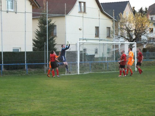 Martin gelingt in Nöbdenitz der wichtige 1:1-Ausgleich